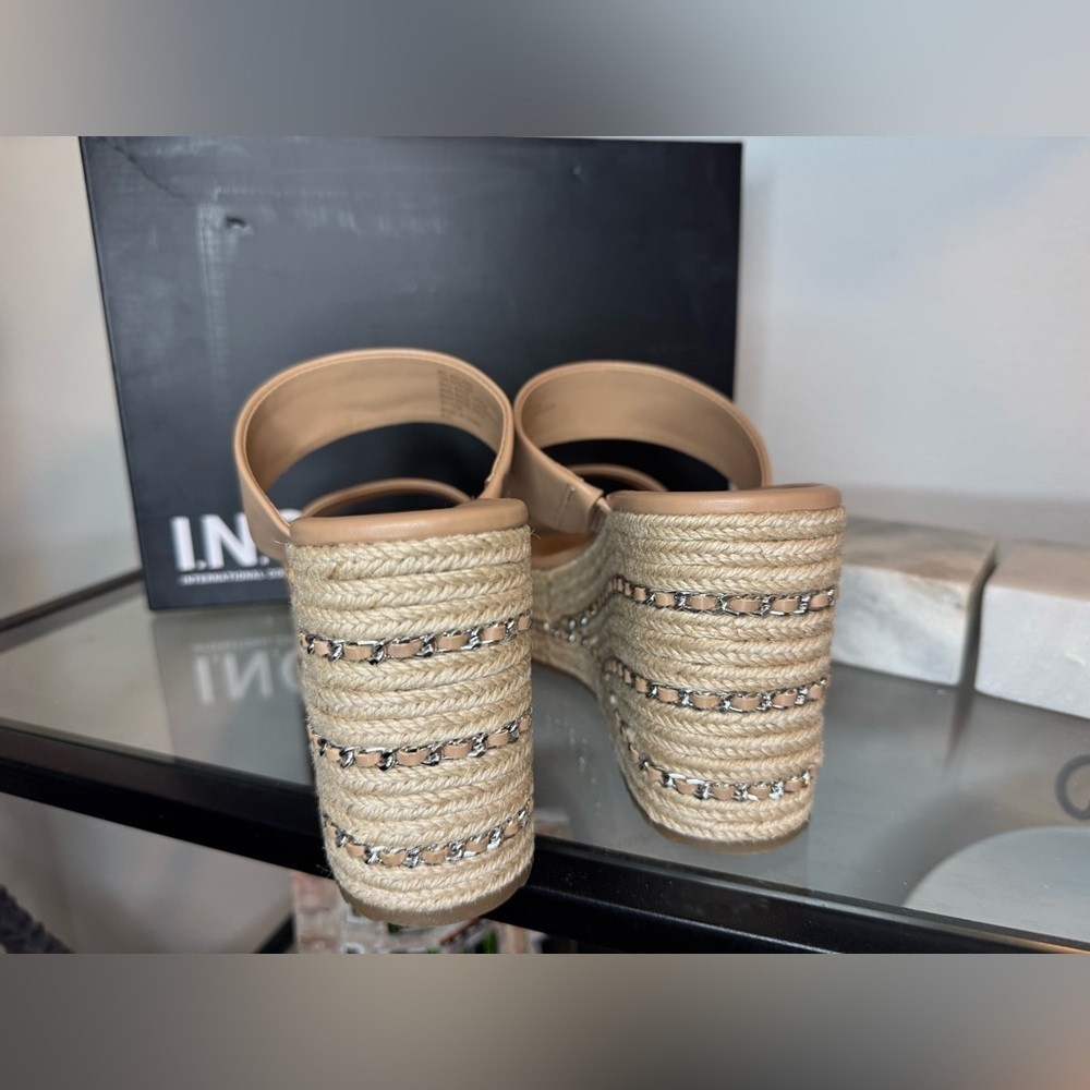 NIB INC NYLANA Comfort Insole Wedge Espadrille Sandals Dark Almond Tan Size 9.5 - Picture 7 of 9